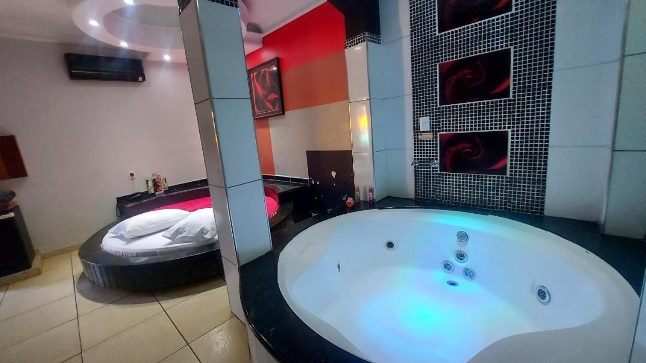 ריבייראו פרטו Motel Copacabana מראה חיצוני תמונה