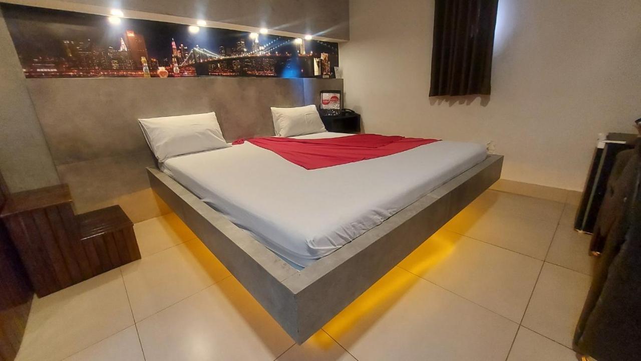 ריבייראו פרטו Motel Copacabana חדר תמונה